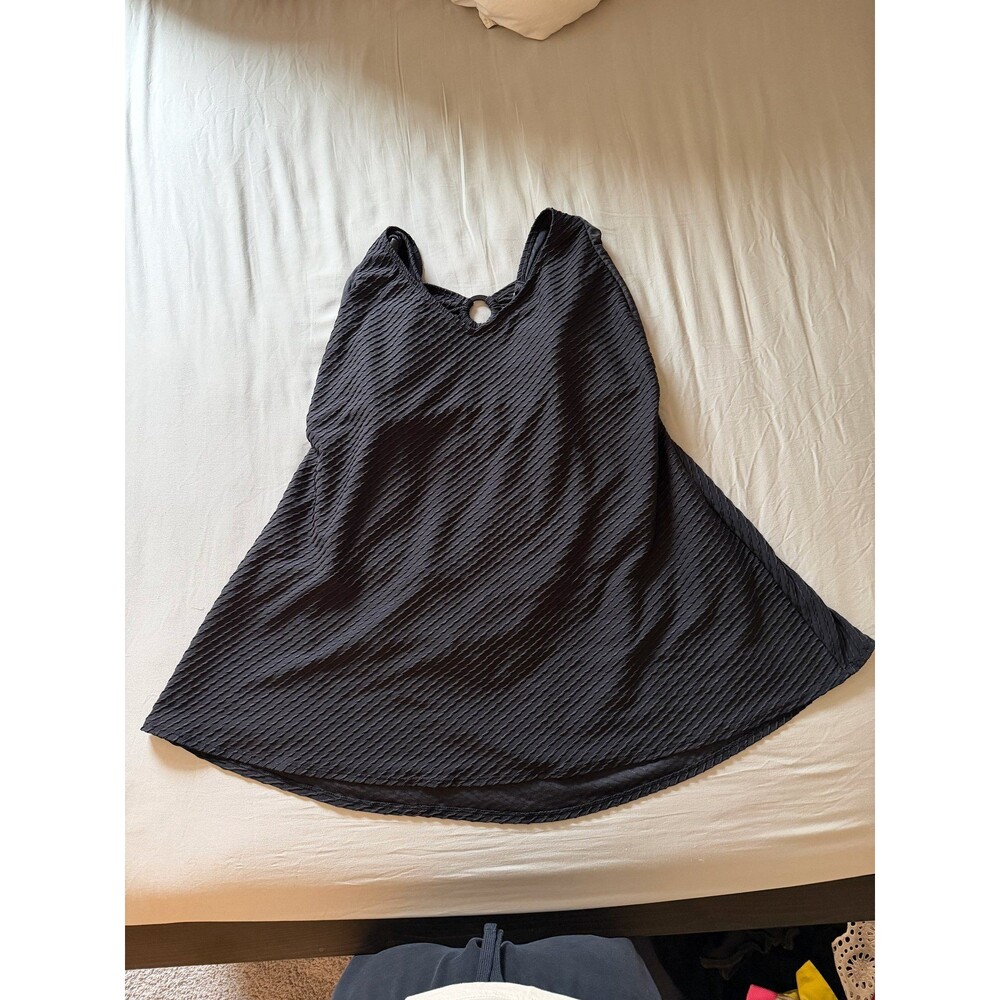 Lands' End Black Swim Dress 3X 24W-26W Scoop Neck One-Piece Swimsuit - Picture 2 of 5